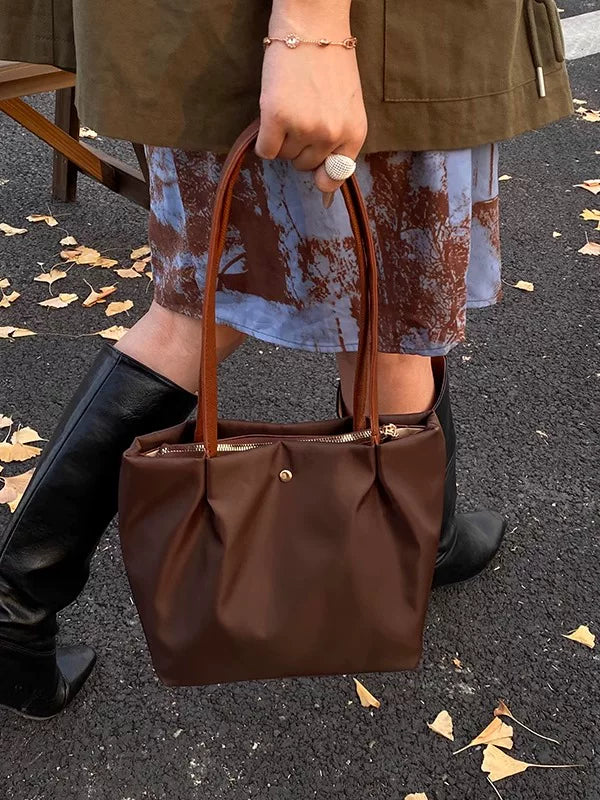 Large Red Tote Bag for Women, Spacious Shoulder Handbag for Commuting and Daily Use