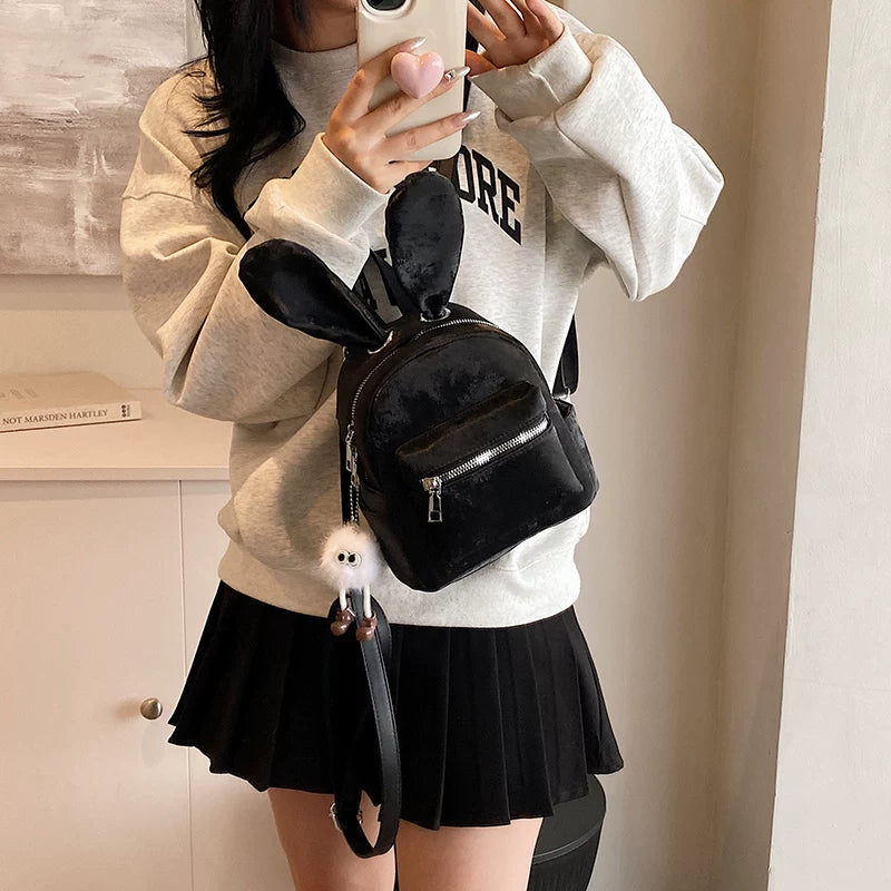 Backpack for Women, Large Capacity School Bag for Commuting and Travel