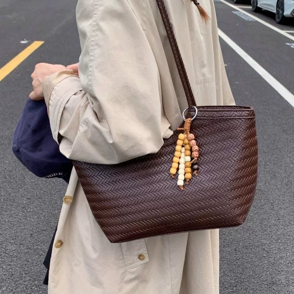 Large Capacity Woven Leather Tote Bag for Women, French Vintage Style Shoulder Commuter Handbag