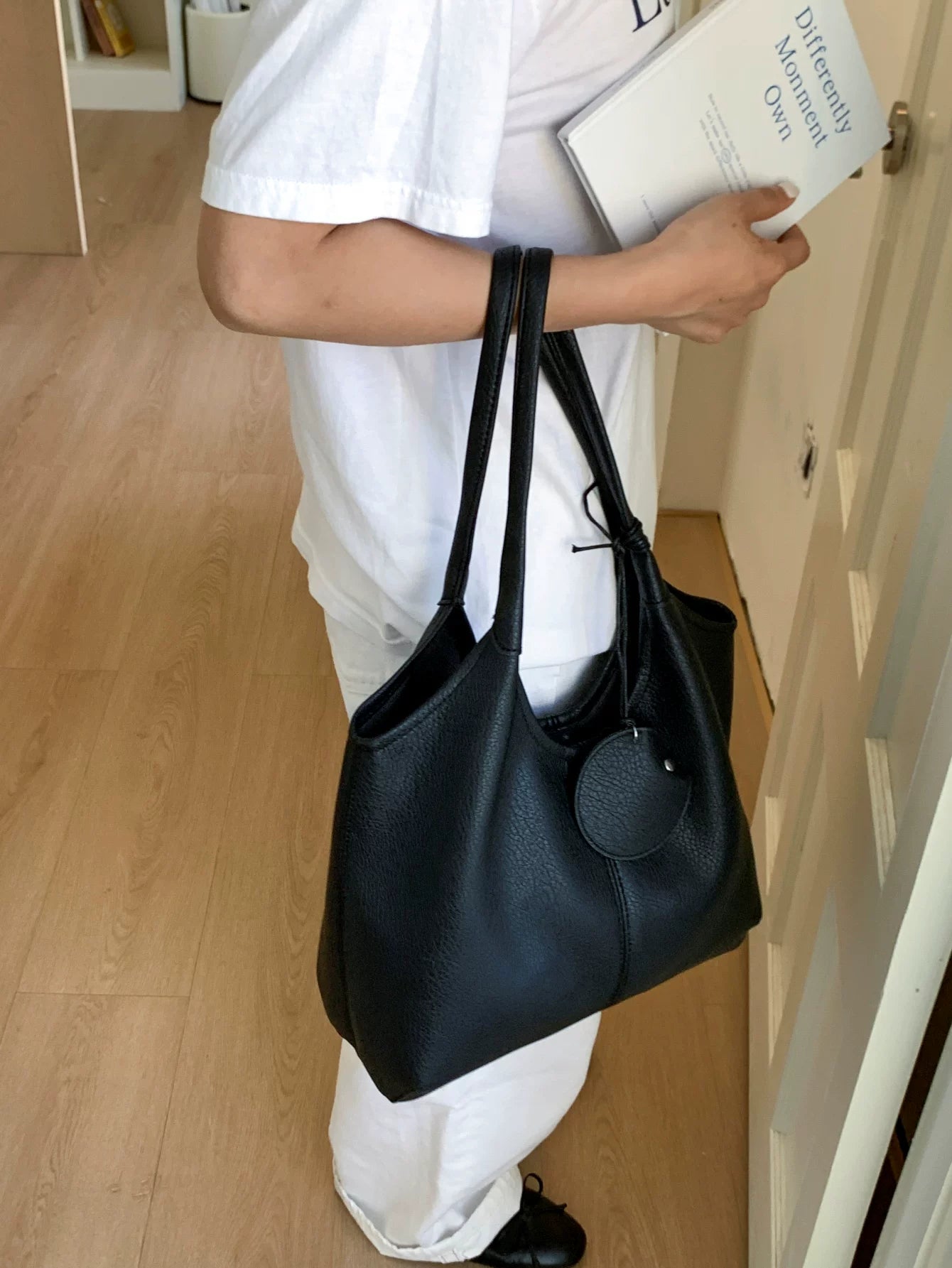 Red Large Capacity Tote Bag for Women, Portable Shoulder Handbag