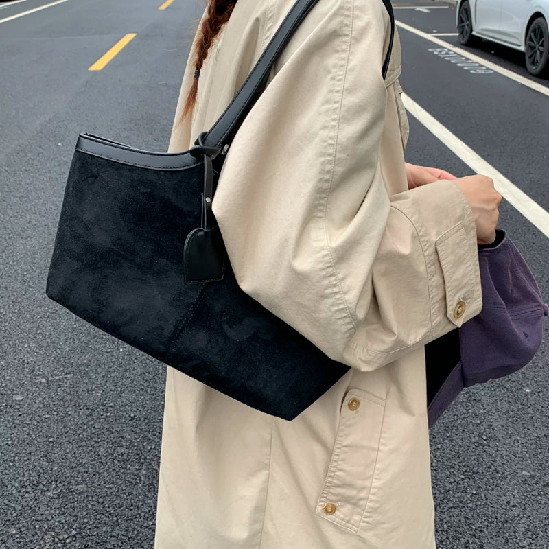 Large Capacity Underarm Shoulder Bag for Women, Retro Style Portable Commuter Handbag