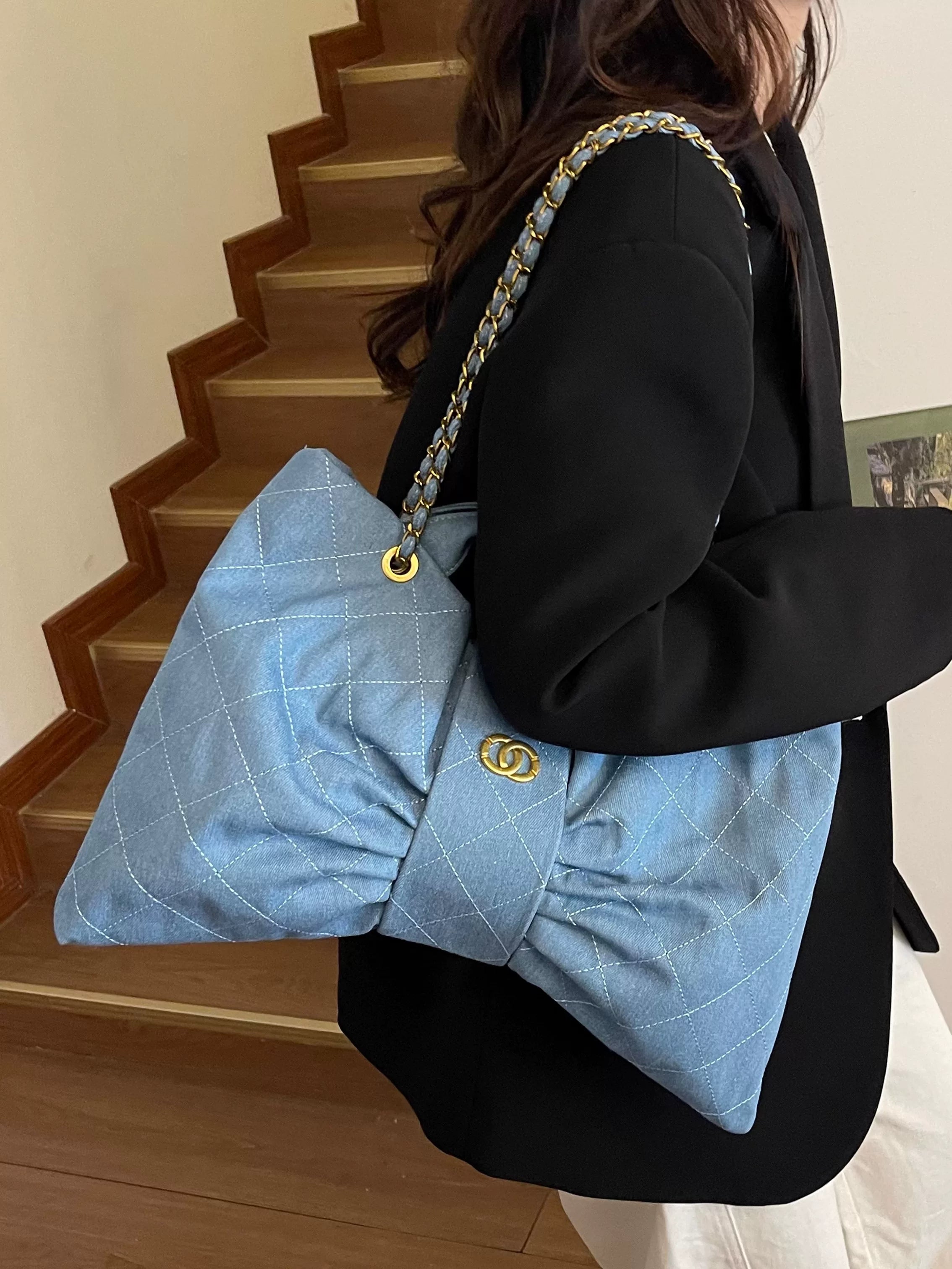 Large Capacity Tote Bag for Women, Shoulder and Crossbody Handbag