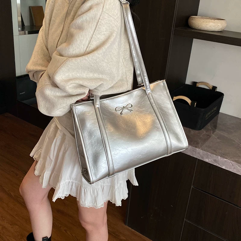 Large Capacity Tote Bag for Women, Multi-Functional Commuter Backpack