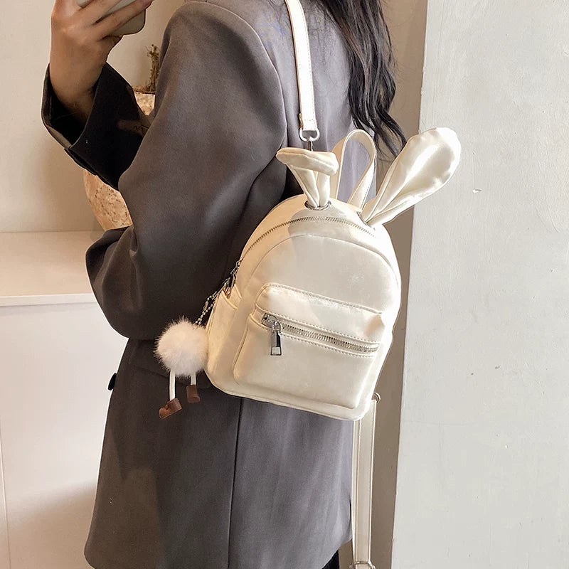 Backpack for Women, Large Capacity School Bag for Commuting and Travel